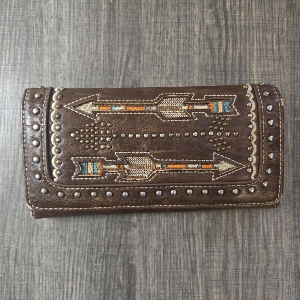 Montana West Brown Leather Studded Wallet With Embroidered Arrow Design, 8x4"